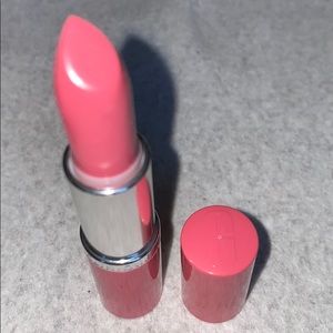 Clinique New Matte Petal Lipstick